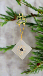 Sterling silver charm on plexiglass - Four Leaf clover - ELEFTHERIOU EL