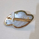 Brooch in 18k gold, Mabe pearl with a Mother of Pearl, centered in 18k gold, one of a kind, handmade