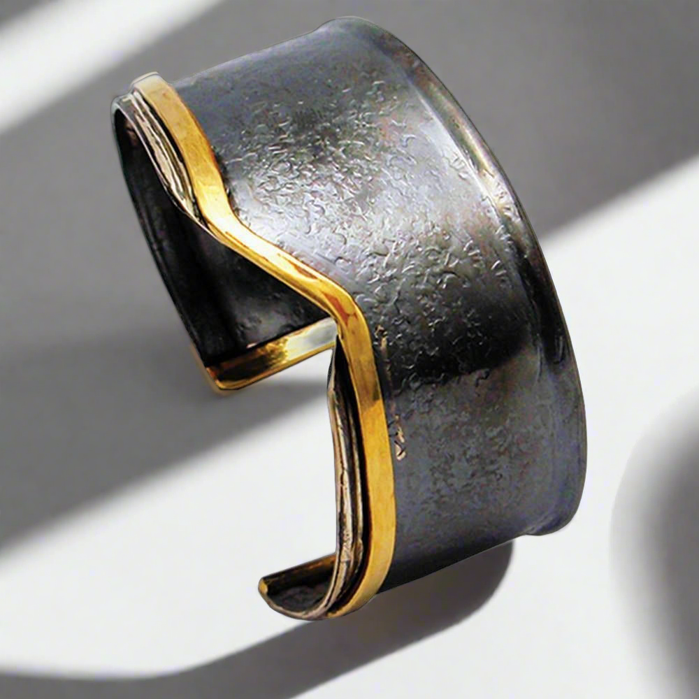 Cuff bracelet in Sterling Silver with Decorative Black Patina (Oxidation) (BM-08)