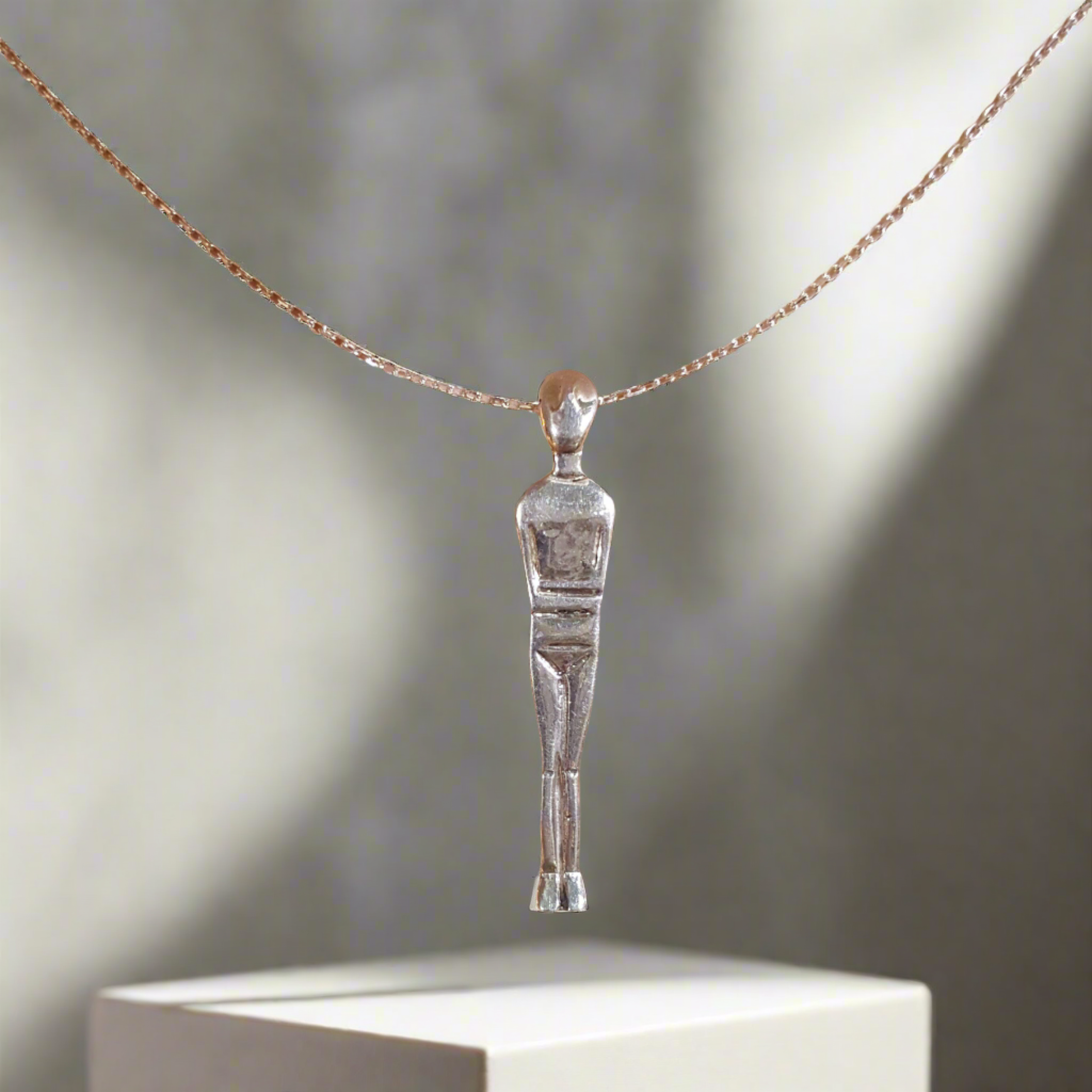 Greek Cycladic pendant, Cycladic jewelry, pendant in sterling silver, Standing female figure (Keros Variety) pendant (PE-96)