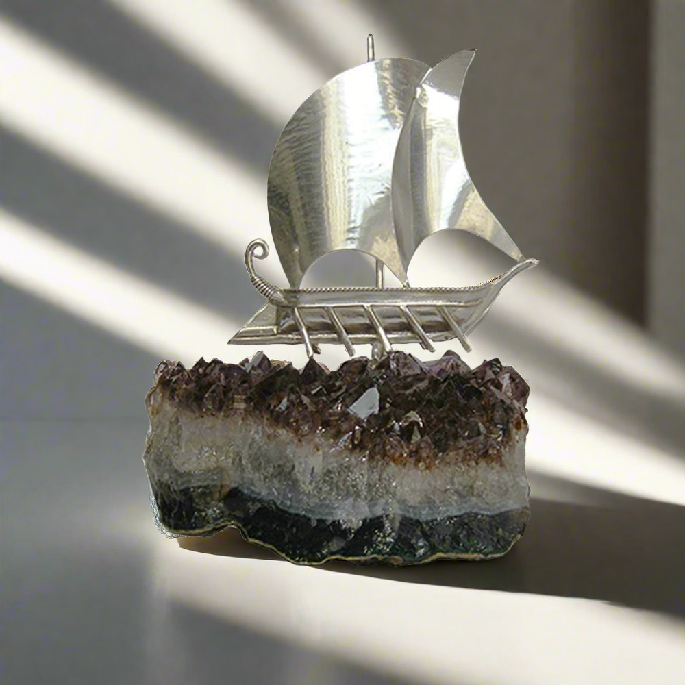 Handmade sailboat in sterling silver Nautical Decor (A-39-32)