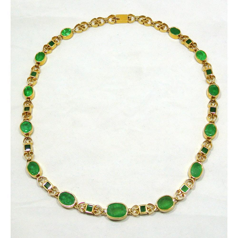 Necklace in 18k gold Perforated with Zambian emeralds