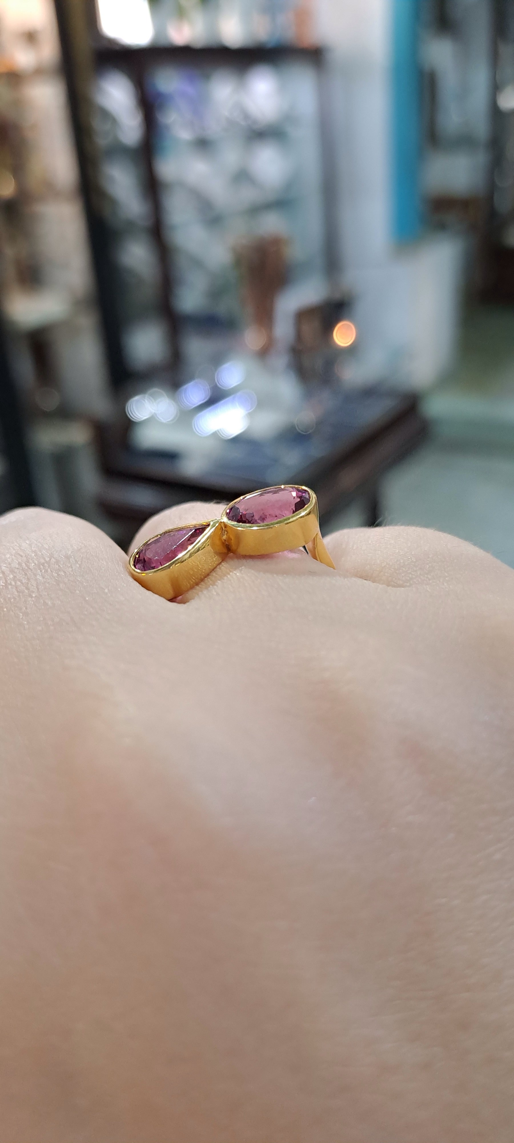 Ring in 18k Gold with Pink Tourmalines stones 3.55 c. (B-68)