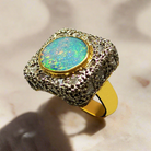 Ring in 18k Gold with an Australian bulder opal and diamonds chips (B-15)