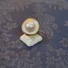 Ring in 18k gold with Mother of pearl