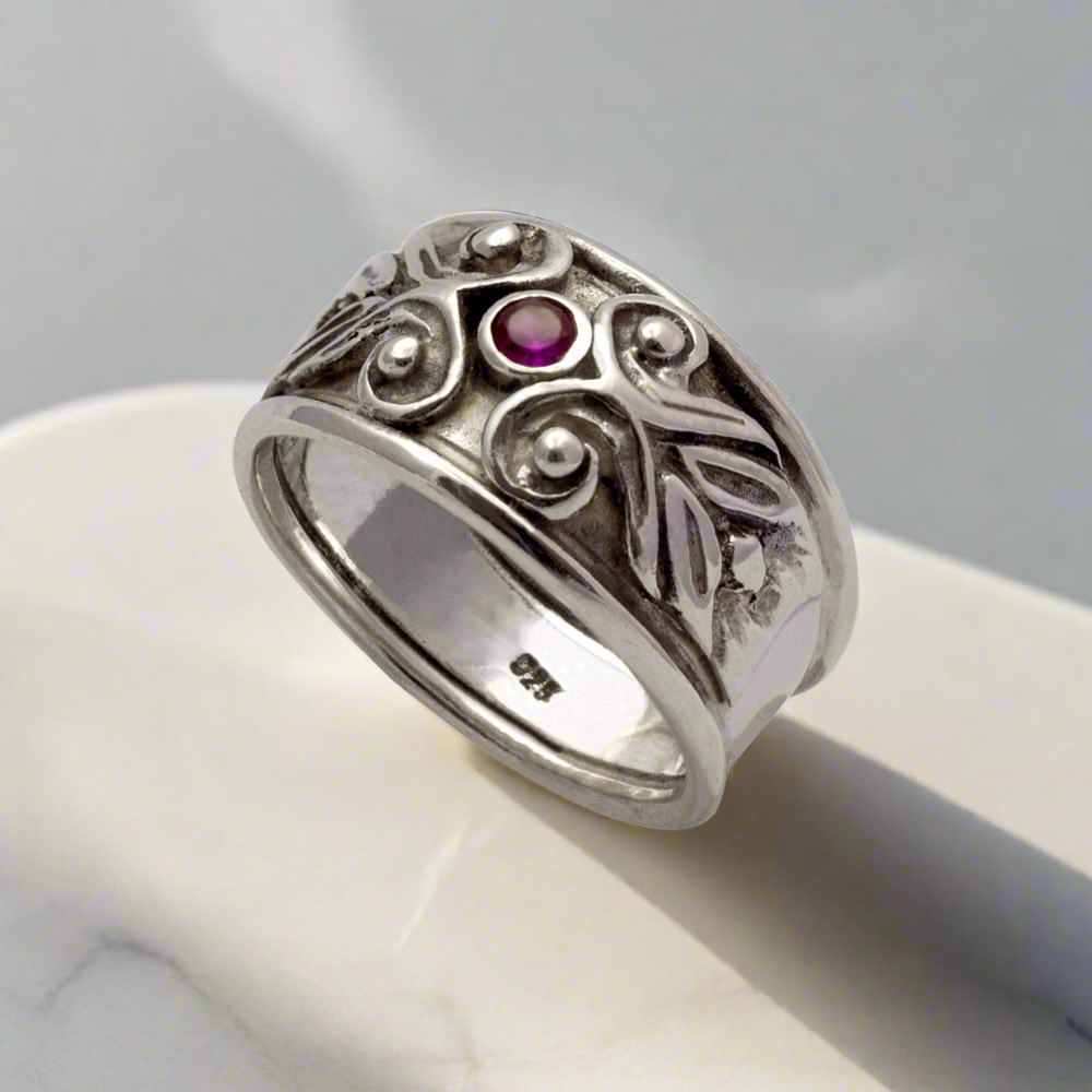 Ring in Sterling Silver with Zircon (DT-09)