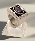 Ring in white gold 18K. with Iolite 9 c. and Brilliants 1.25c.(B-74)